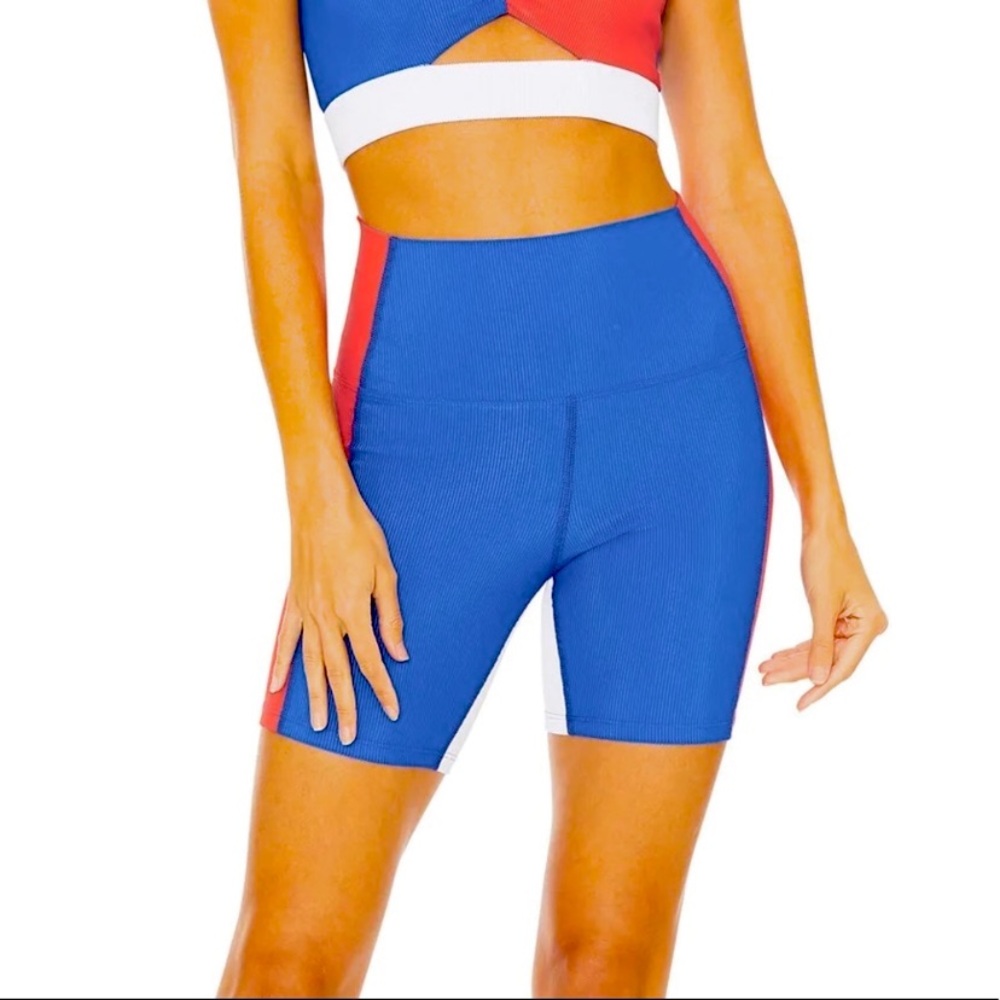 NWT BEACH RIOT Red white and blue Bike shorts Size small Sporty Color blocks
